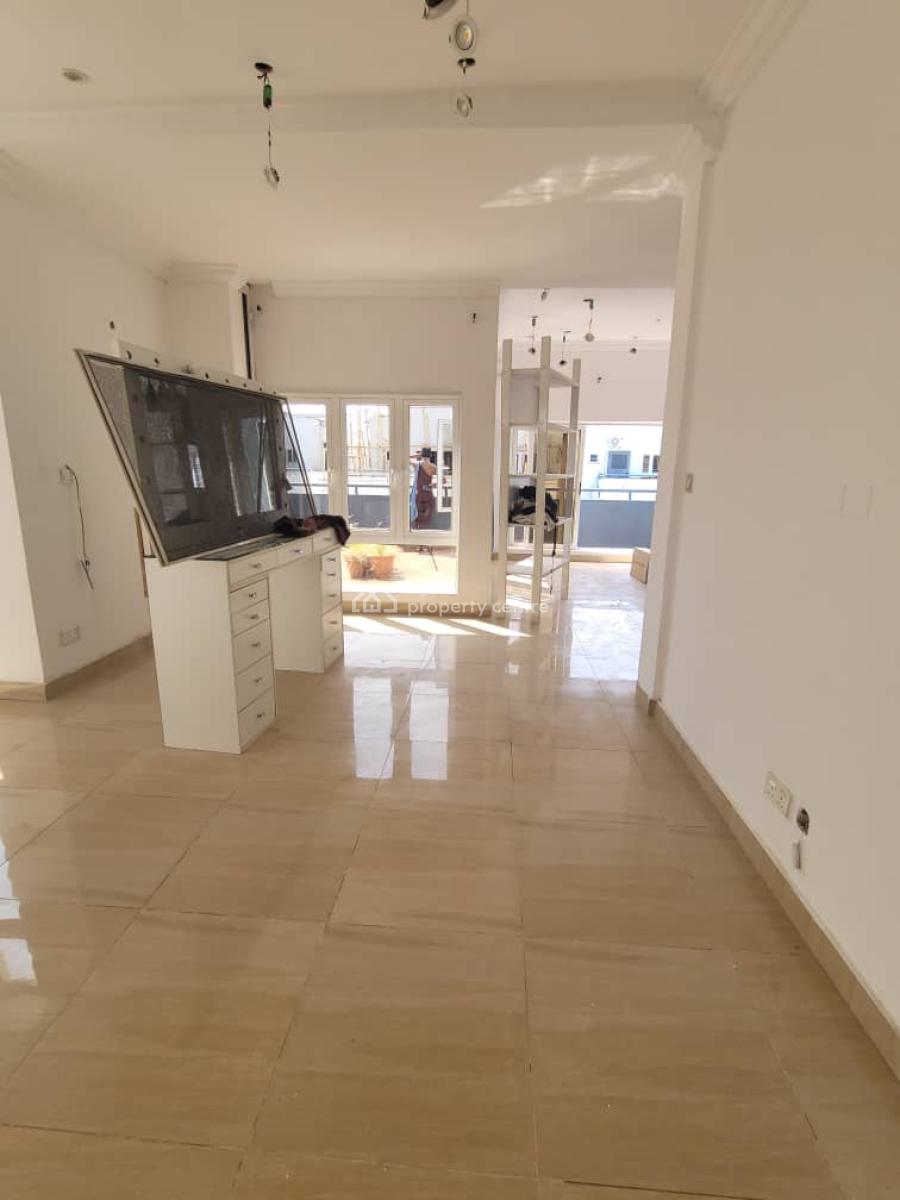 Spacious Lux 1bedroom Maisonette Apartment with Fitted Kitchen, Ologolo, Lekki, Lagos, Mini Flat (room and Parlour) for Rent