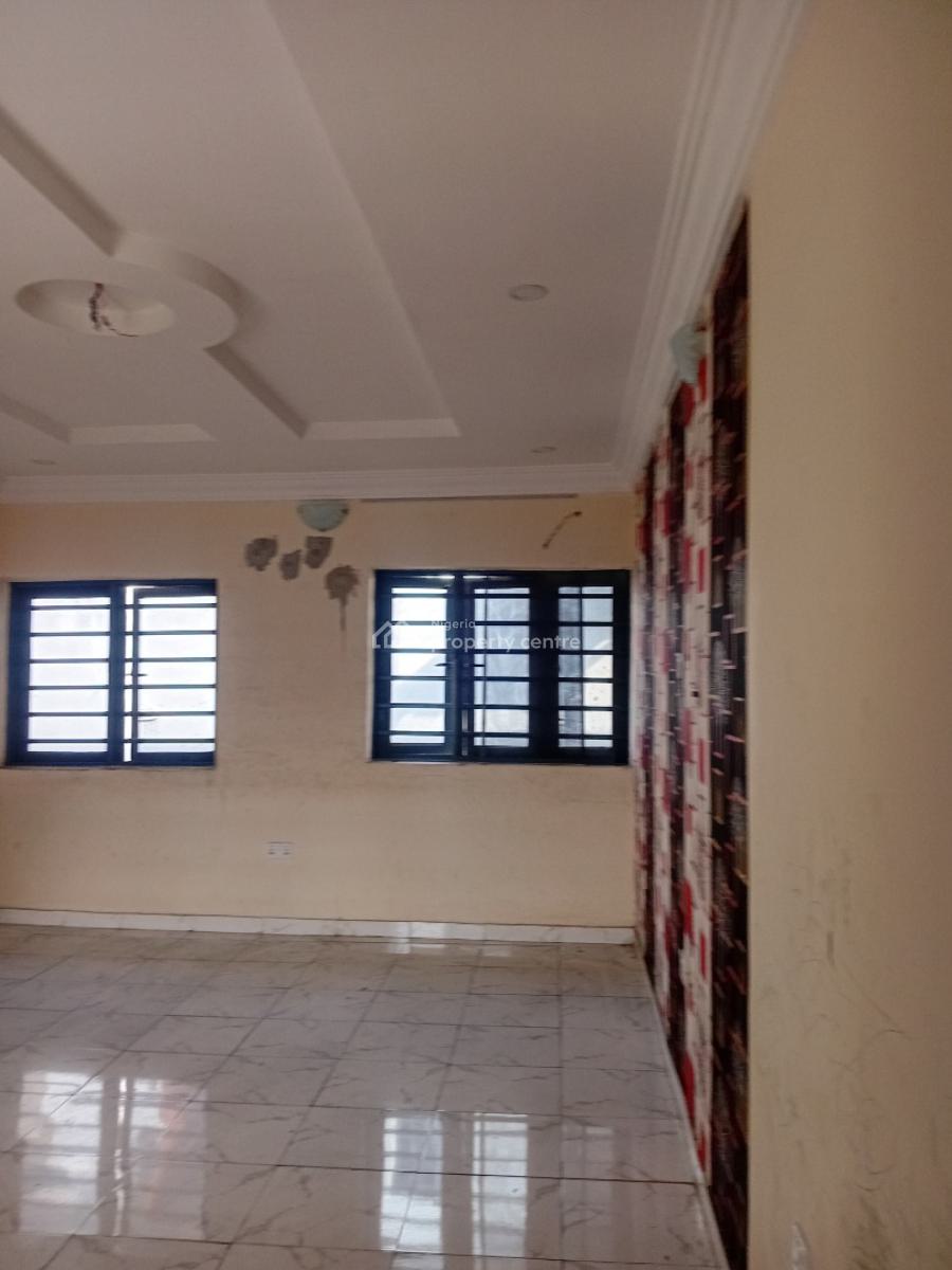 Clean and Luxury 2 Bedroom Flat, 17 Kolawole Street,  Seaside Estate, Badore, Ajah, Lagos, Flat / Apartment for Rent