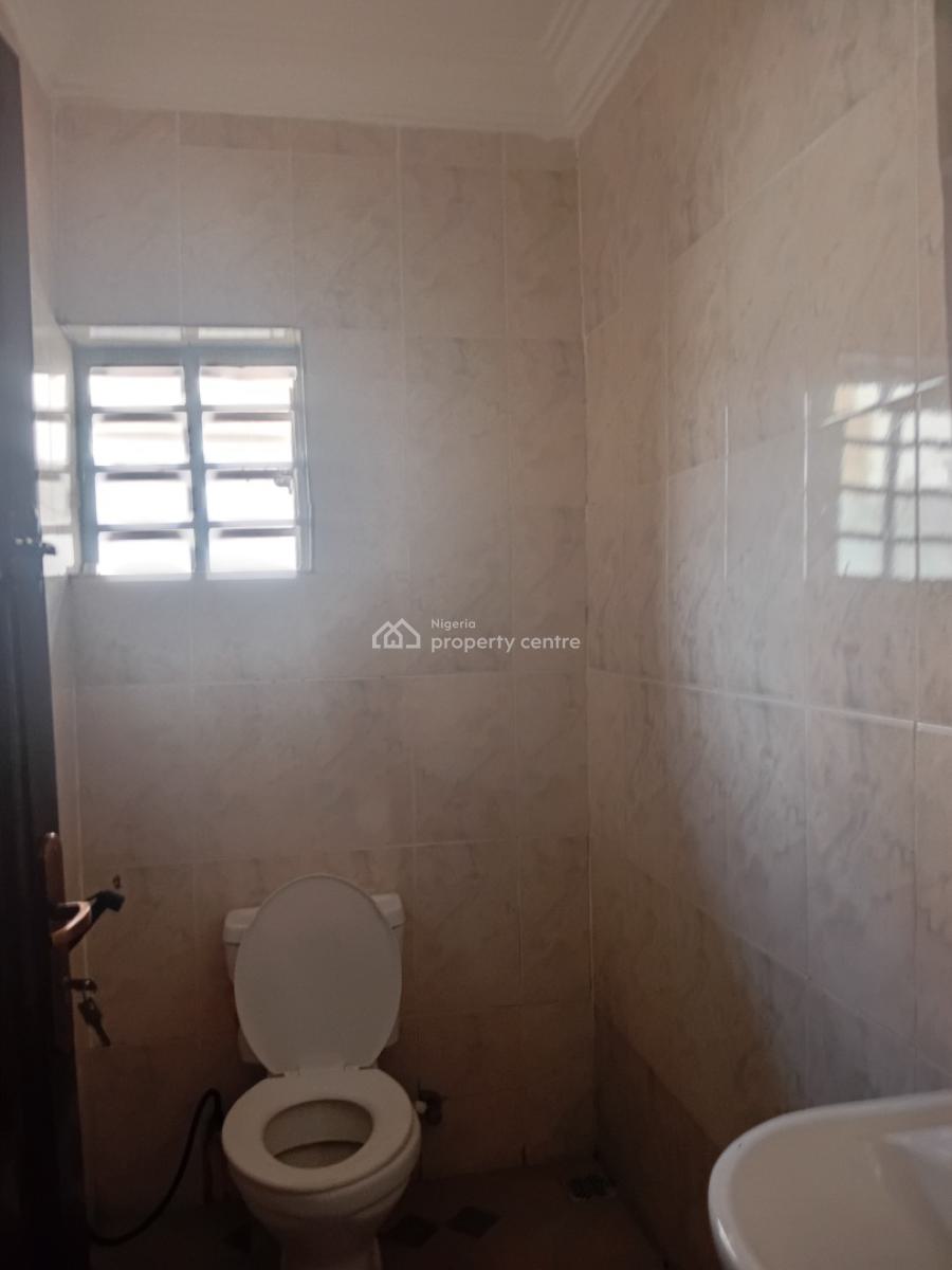 Clean and Luxury 2 Bedroom Flat, 17 Kolawole Street,  Seaside Estate, Badore, Ajah, Lagos, Flat / Apartment for Rent