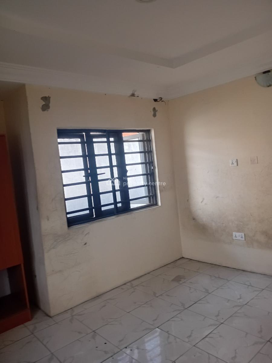 Clean and Luxury 2 Bedroom Flat, 17 Kolawole Street,  Seaside Estate, Badore, Ajah, Lagos, Flat / Apartment for Rent