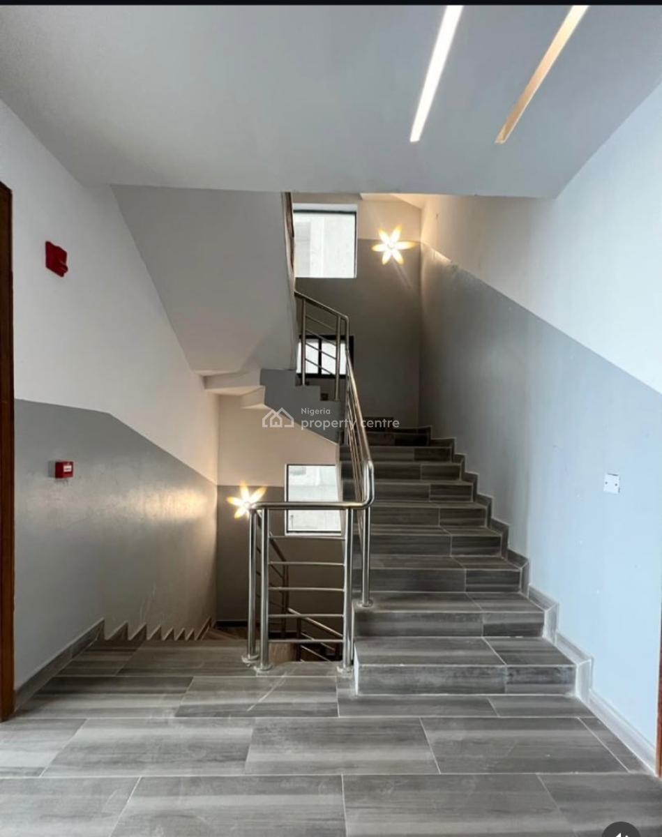 Nicely Done 2 Bedroom Service Apartment, Lekki Phase 1, Lekki, Lagos, Flat / Apartment for Sale