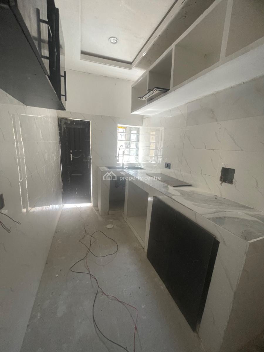 Spacious 3 Bedroom with  22/24hrs Light Call to Access, Ado, Ajah, Lagos, House for Rent
