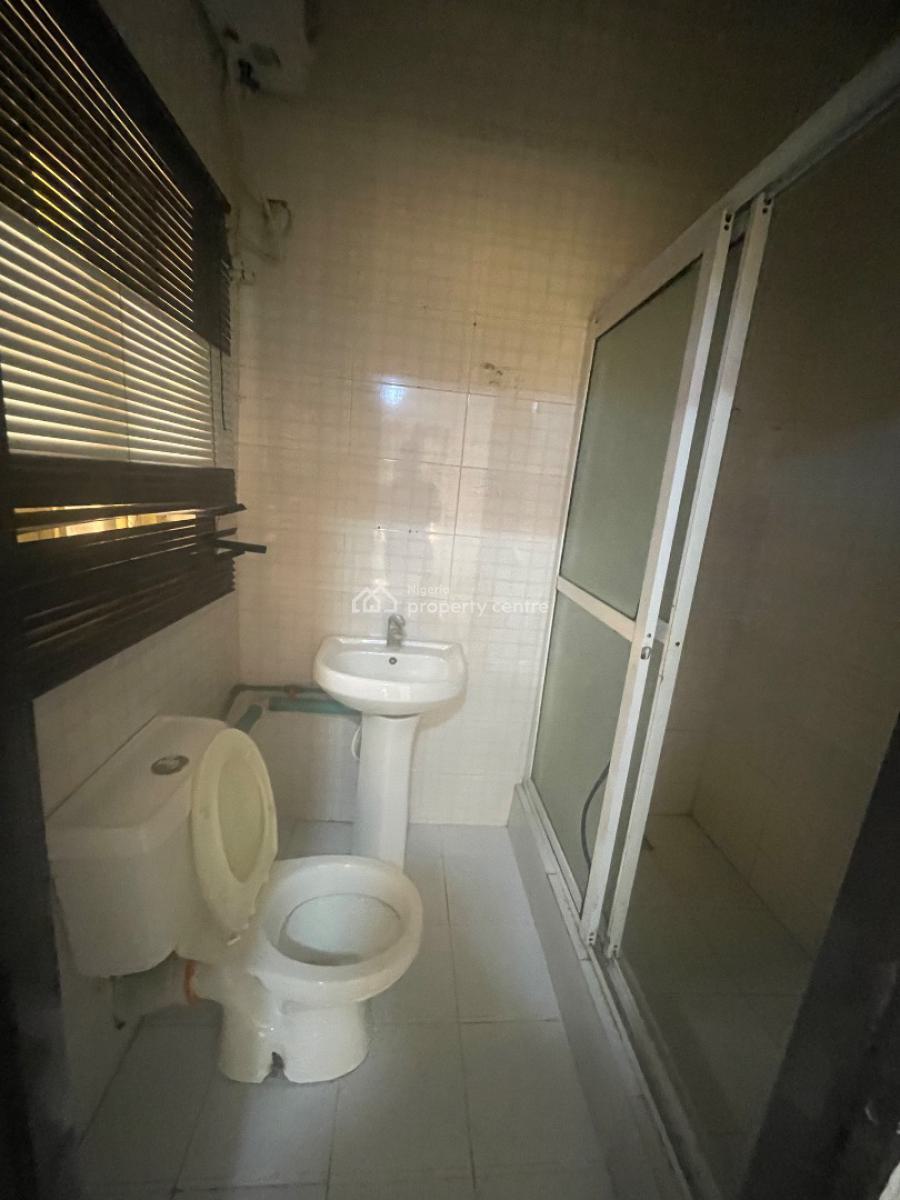 Spacious 3 Bedroom with  22/24hrs Light Call to Access, Ado, Ajah, Lagos, House for Rent