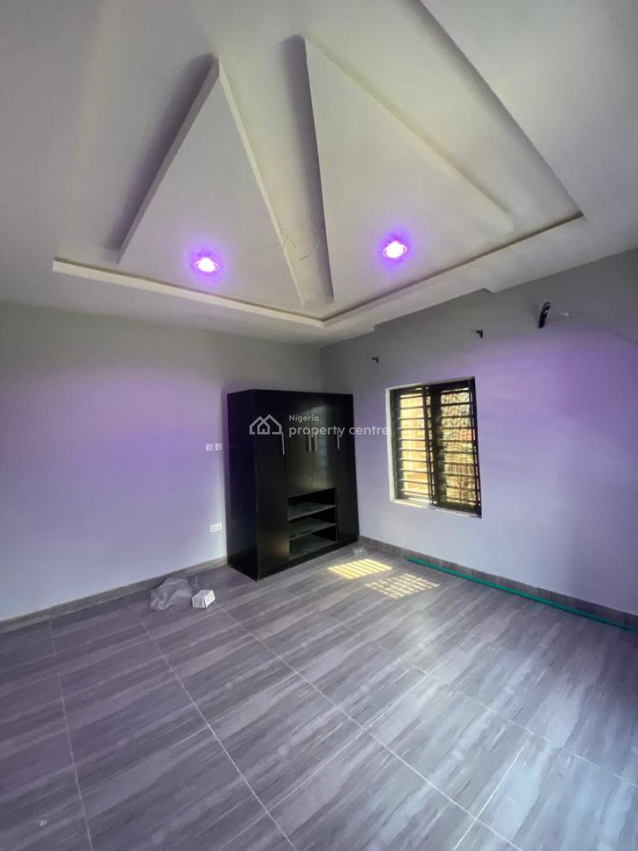 Brand New 2 Bedrooms Luxury Apartment, Ogombo, Ajah, Lagos, Flat / Apartment for Rent