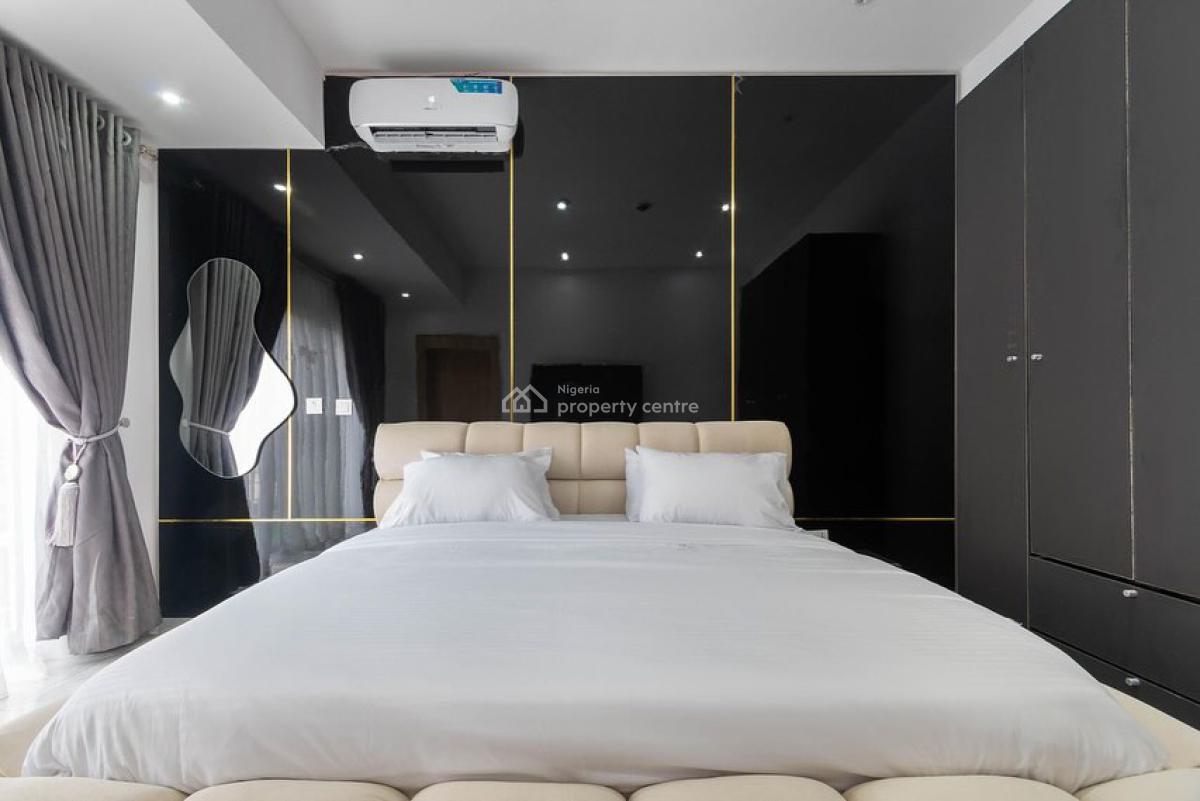 Spacious One Bedroom Apartment, Lekki Phase 1, Lekki, Lagos, Flat / Apartment Short Let