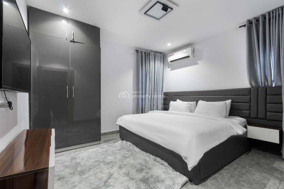 Luxury 3 Bedroom Apartment with Snooker Board, Osapa London, Lekki, Lagos, Flat / Apartment Short Let