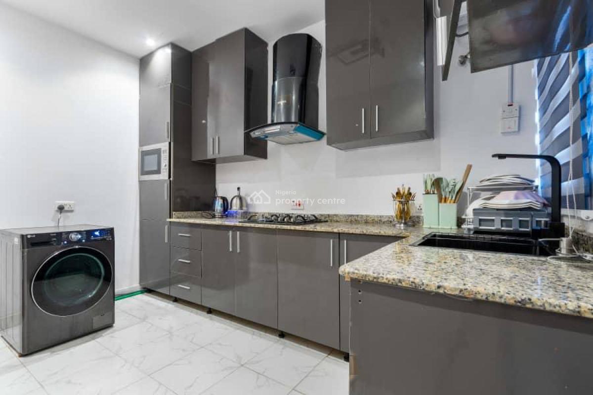 Luxury 3 Bedroom Apartment with Snooker Board, Osapa London, Lekki, Lagos, Flat / Apartment Short Let