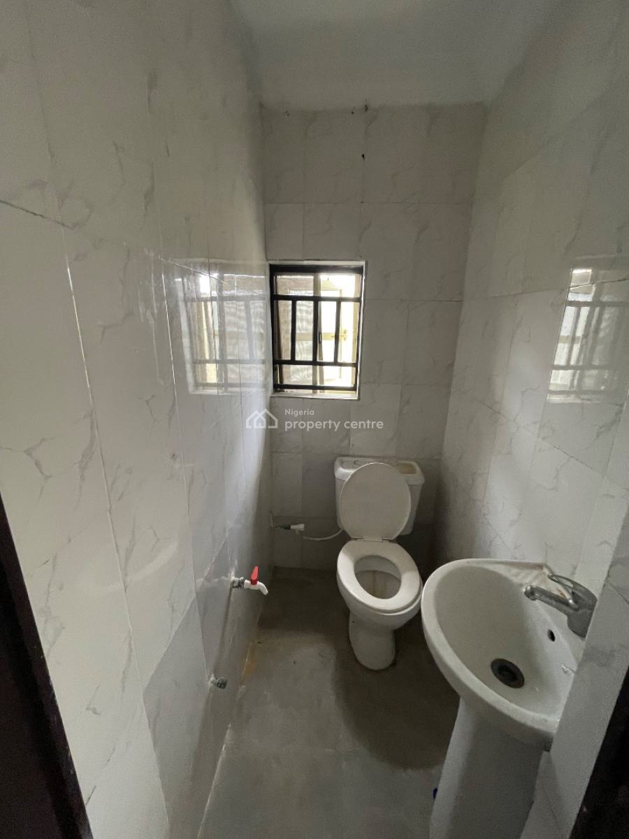 Luxury 2 Bedroom Flat, Sky Mall, Sangotedo, Ajah, Lagos, Flat / Apartment for Rent