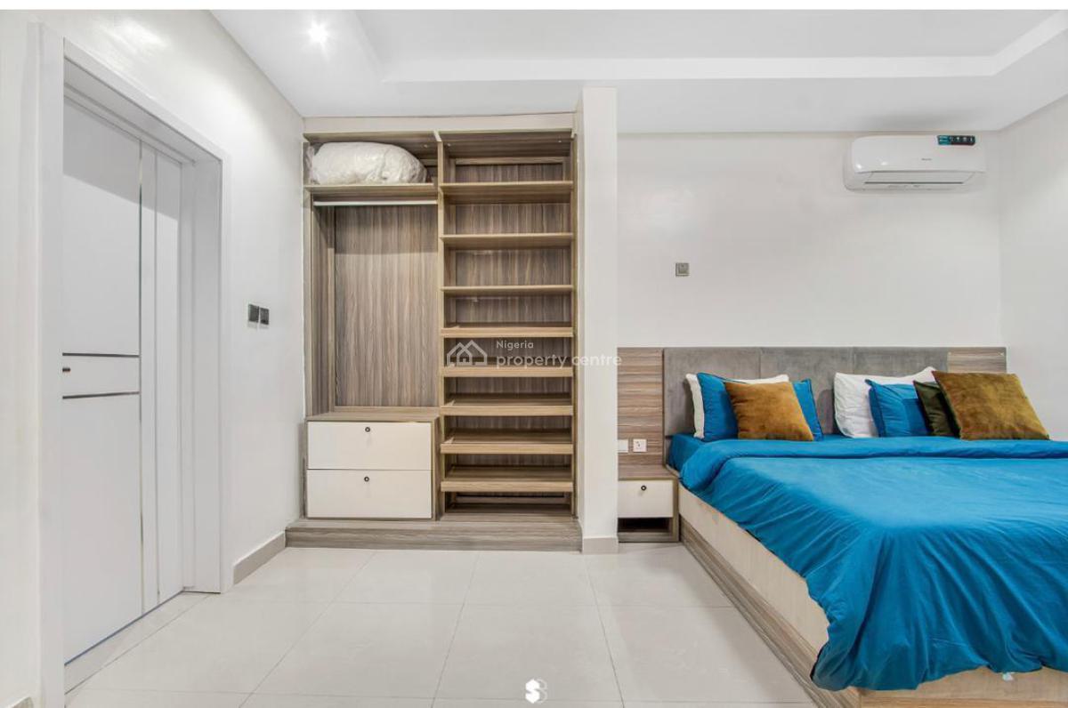 Ocean View 3 Bedroom Apartment, Off Admiralty, Lekki Phase 1, Lekki, Lagos, Flat / Apartment Short Let