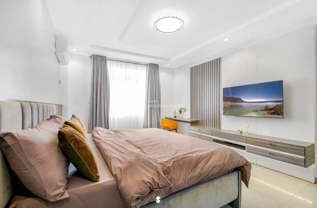 Ocean View 3 Bedroom Apartment, Off Admiralty, Lekki Phase 1, Lekki, Lagos, Flat / Apartment Short Let