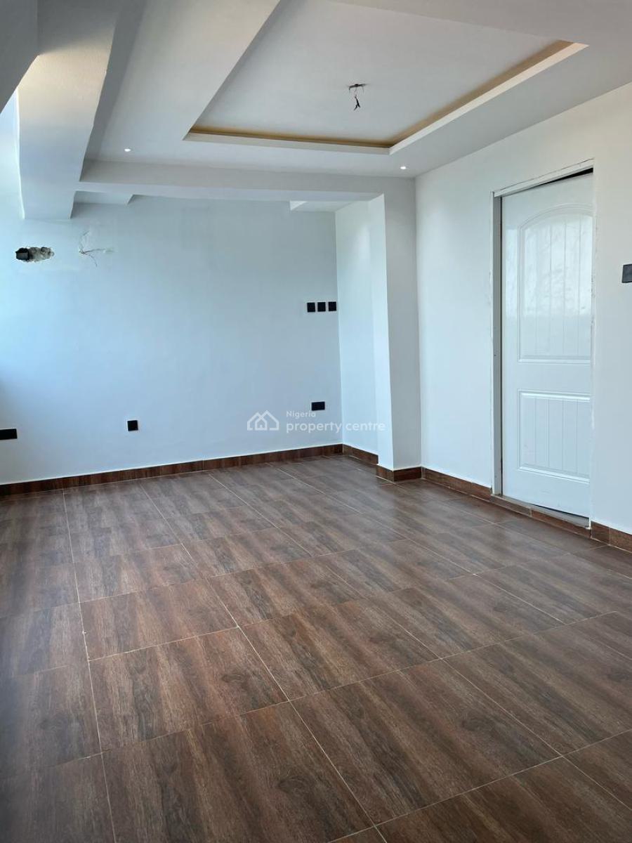 Immaculately Clean, Spacious and Serviced 3 Bedroom, Asokoro District, Abuja, Flat / Apartment for Rent