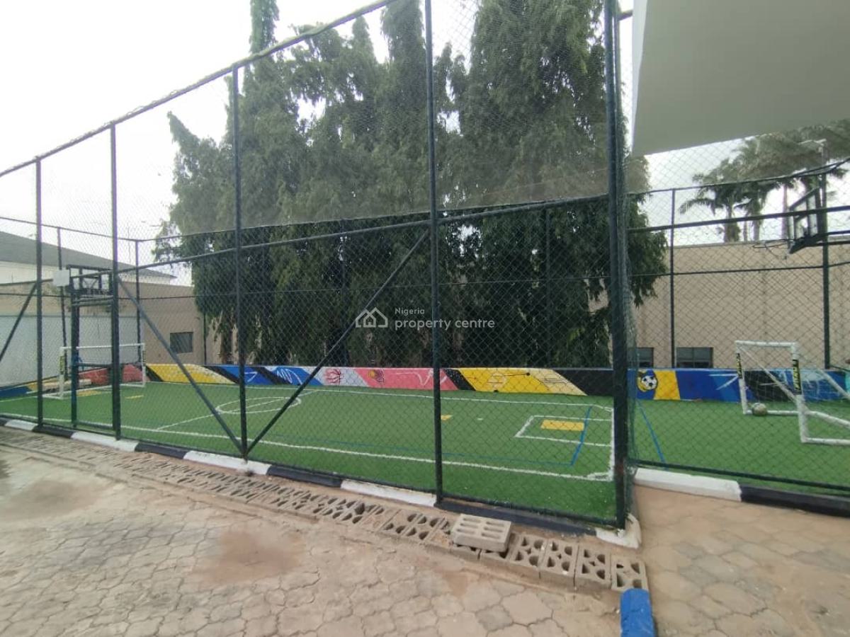 Immaculately Clean, Spacious and Serviced 3 Bedroom, Asokoro District, Abuja, Flat / Apartment for Rent