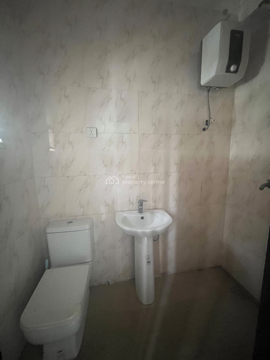 Luxury 4 Bedroom Duplex, Osapa Estate, Osapa, Lekki, Lagos, Flat / Apartment for Rent