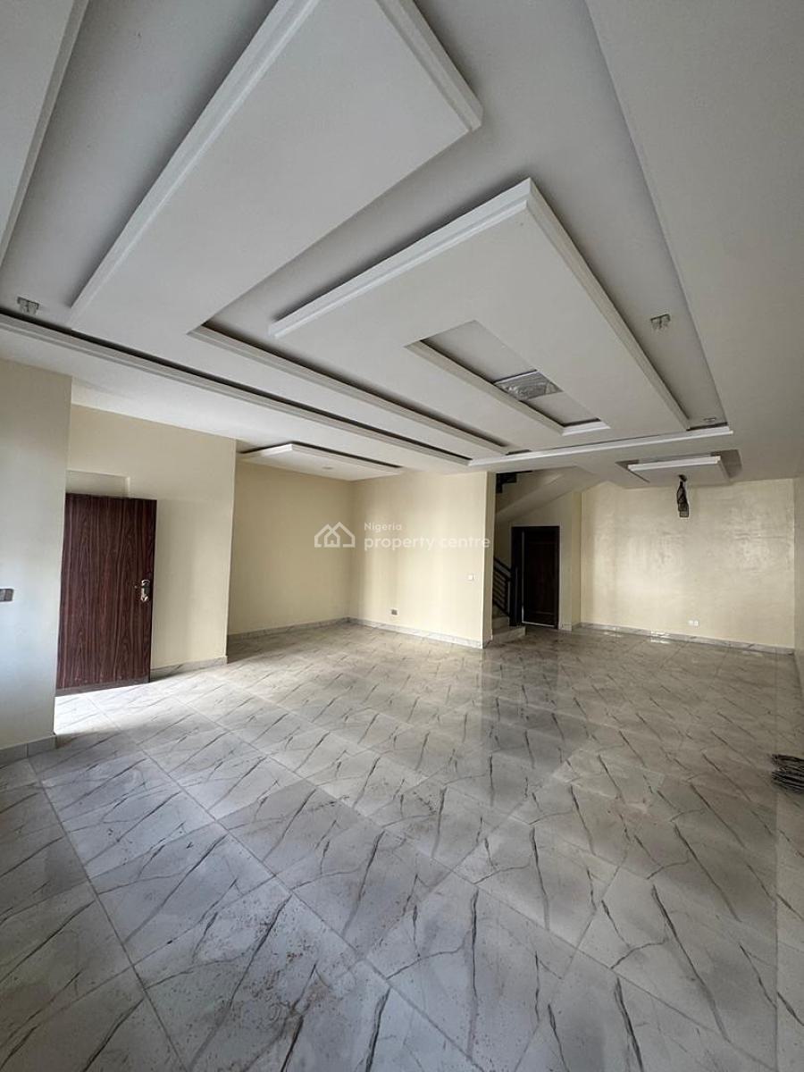 4 Bedroom Terrace Duplex with a Bq, Guzape District, Abuja, Terraced Duplex for Rent