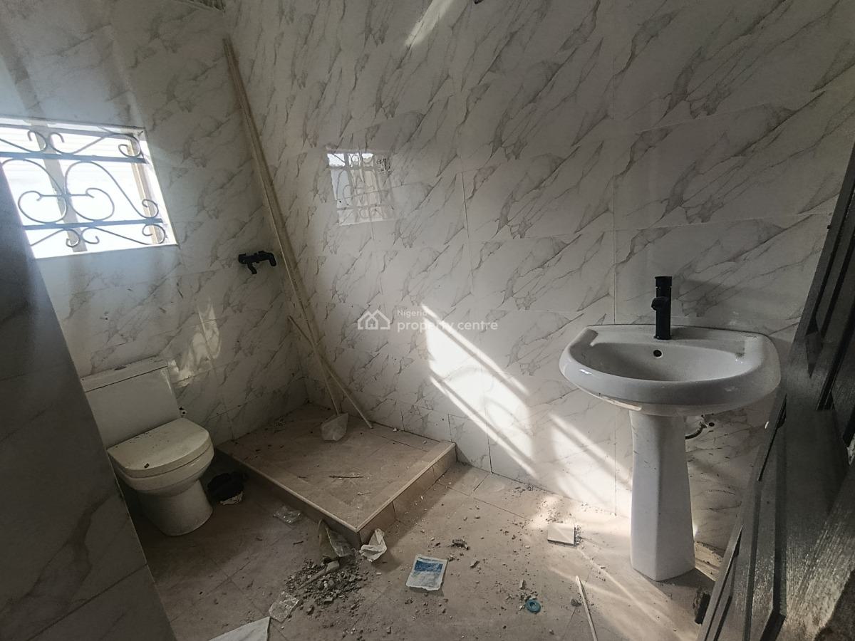 a Luxury Spacious and Standard Miniflat with 24 Hours Lightt, Paradise Estate Chevron Drive, Lekki, Lagos, Mini Flat (room and Parlour) for Rent