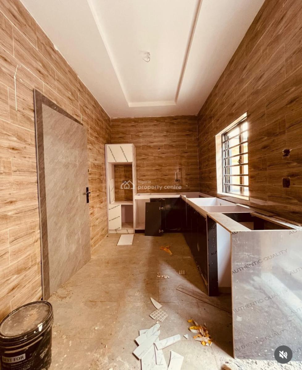 Beautifully Crafted 4 Bedroom Semi Detached Duplex with Bq, Gra Phase 1, Magodo, Lagos, Semi-detached Duplex for Sale