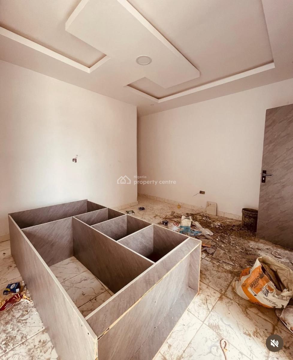 Beautifully Crafted 4 Bedroom Semi Detached Duplex with Bq, Gra Phase 1, Magodo, Lagos, Semi-detached Duplex for Sale