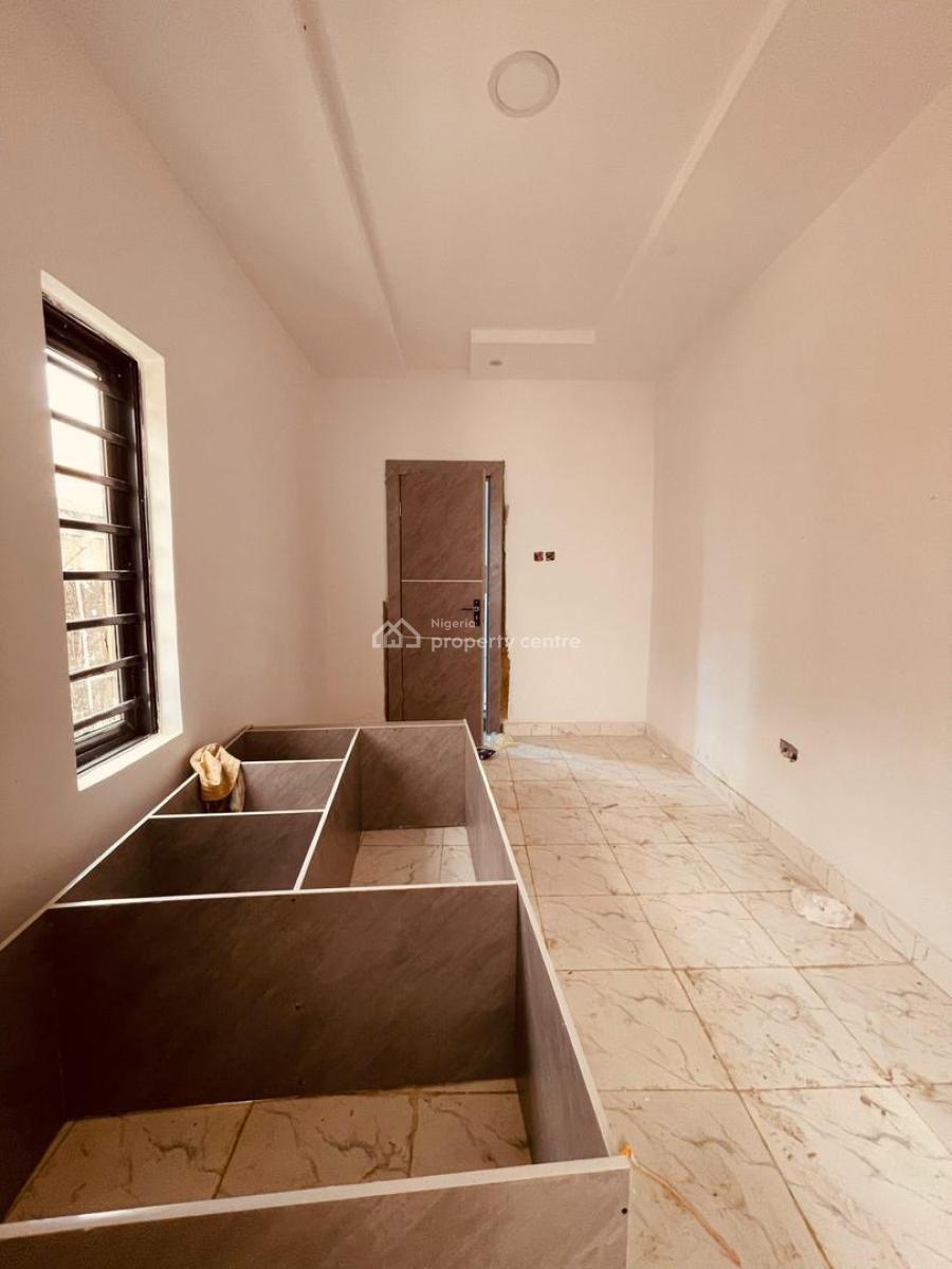 Beautifully Crafted 4 Bedrooms Semi Detached Duplex with Bq, Gra Phase 1, Magodo, Lagos, Semi-detached Duplex for Sale