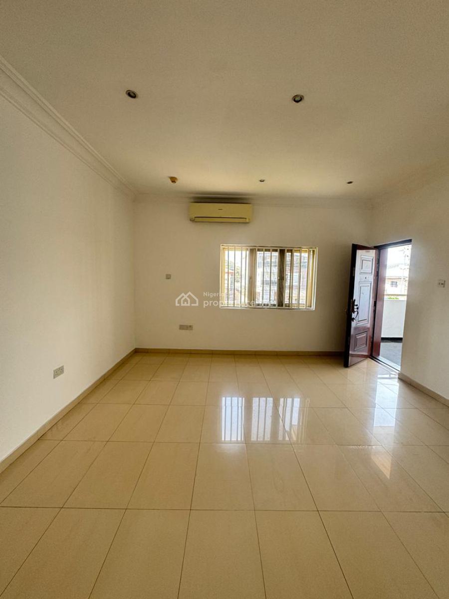3-bedroom Apartment with Bq, Lekki Phase 1, Lekki, Lagos, Flat / Apartment for Rent