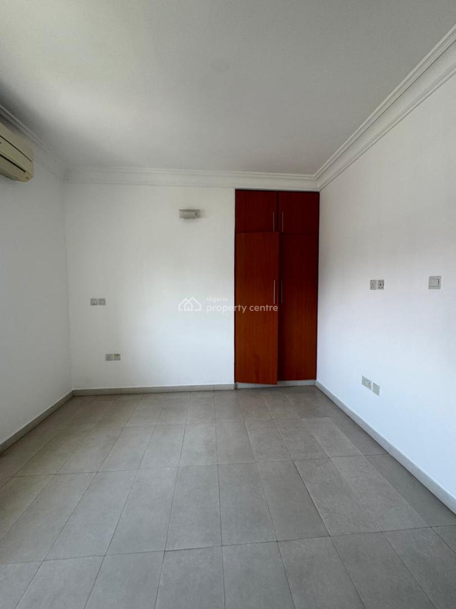 3-bedroom Apartment with Bq, Lekki Phase 1, Lekki, Lagos, Flat / Apartment for Rent