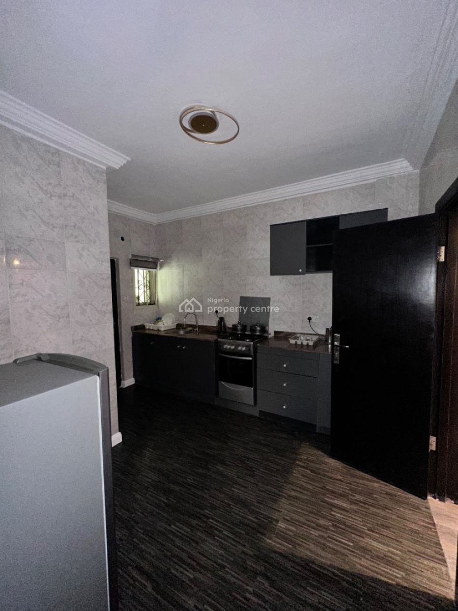 Luxury 2 Bedroom Apartment, Off Admiralty Way, Lekki Phase 1, Lekki, Lagos, Flat / Apartment Short Let
