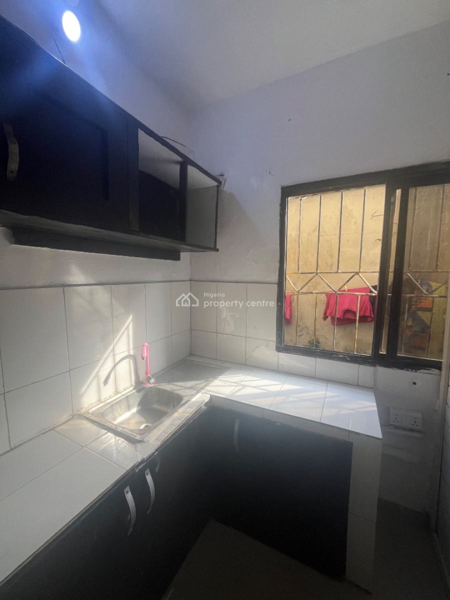 a Room Self Contain, Osapa Estate, Osapa, Lekki, Lagos, Self Contain (single Rooms) for Rent