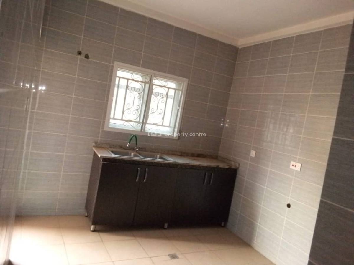 Beautiful 2 Bedroom in a Decent Estate, Citizen Avenue, Dawaki, Gwarinpa, Abuja, Flat / Apartment for Rent