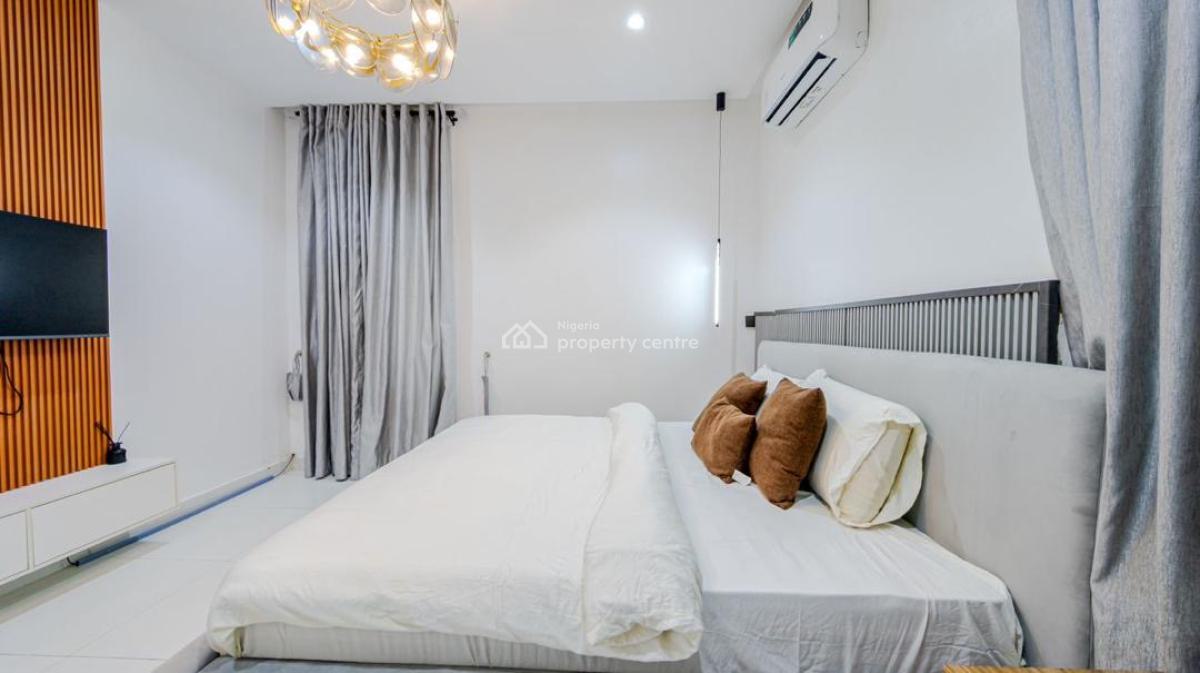 Luxury and Sophisticated 1 Bedroom Apartment, Kunsela Estate, Ikate, Lekki, Lagos, Mini Flat (room and Parlour) Short Let