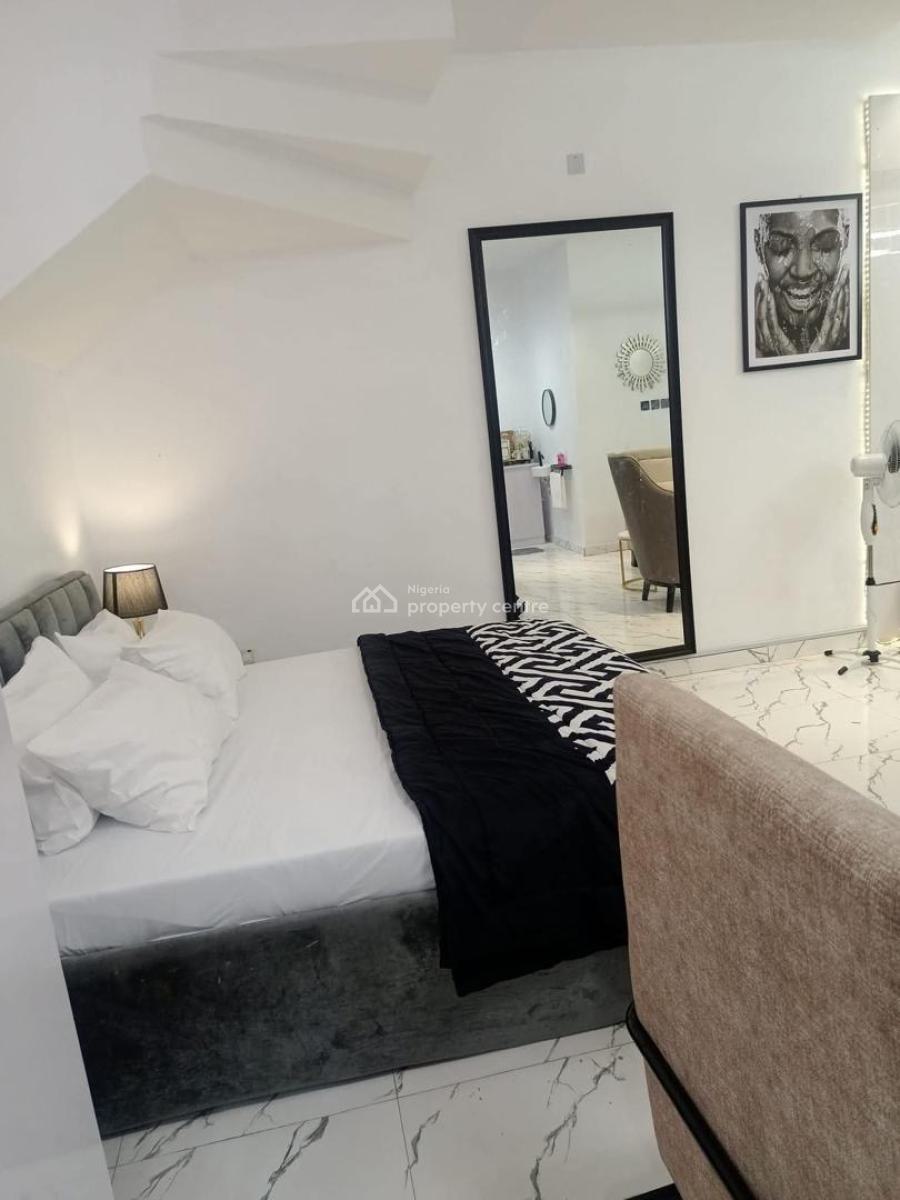 Well Crafted Studio Apartment, Chevy View Estate, Lekki, Lagos, Flat / Apartment Short Let