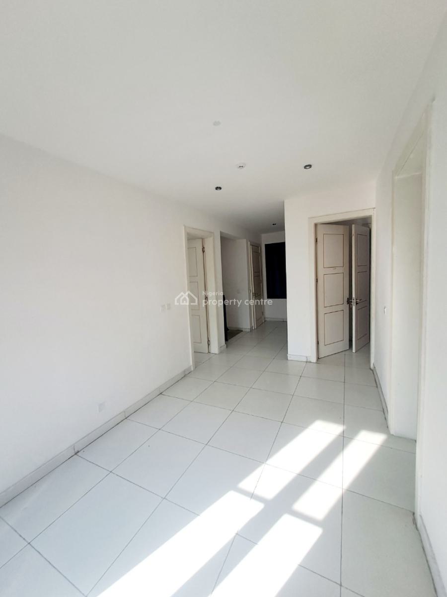 Well Built Serviced 4 Bedroom Terrace Duplex with Bq, Ologolo, Lekki, Lagos, Terraced Duplex for Rent