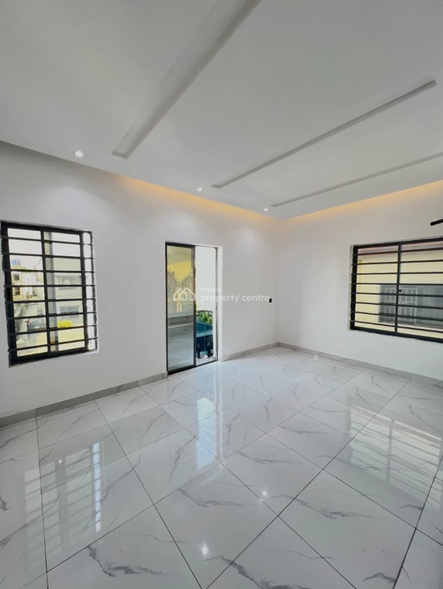 Exquisite 3 Bedroom Apartment + Bq, Lekki Phase 1, Lekki, Lagos, Flat / Apartment for Sale