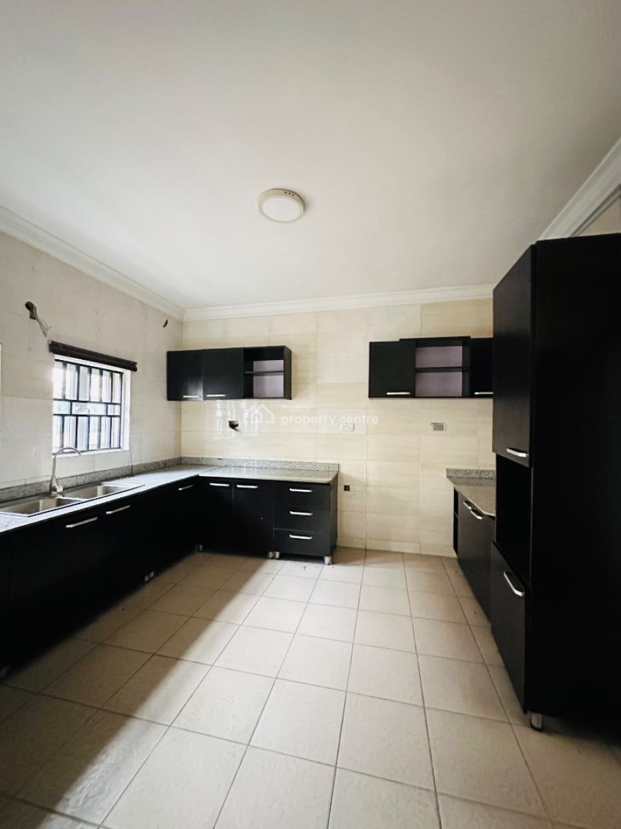 Spaciously Built 4 Bedroom Detached Duplex with No Bq, Lekki Phase 1, Lekki, Lagos, Detached Duplex for Rent