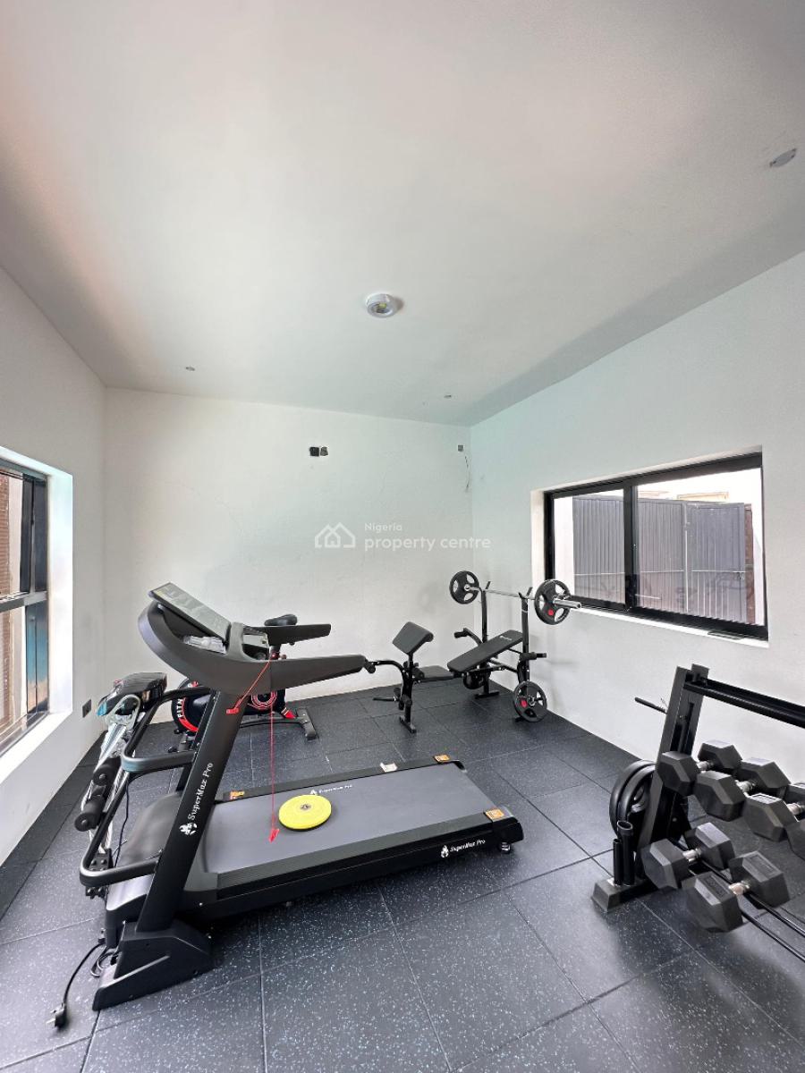 Spacious 3 Bedroom Apartment with Pool, Elevator and Gym., Lekki Phase 1, Lekki, Lagos, Flat / Apartment for Sale