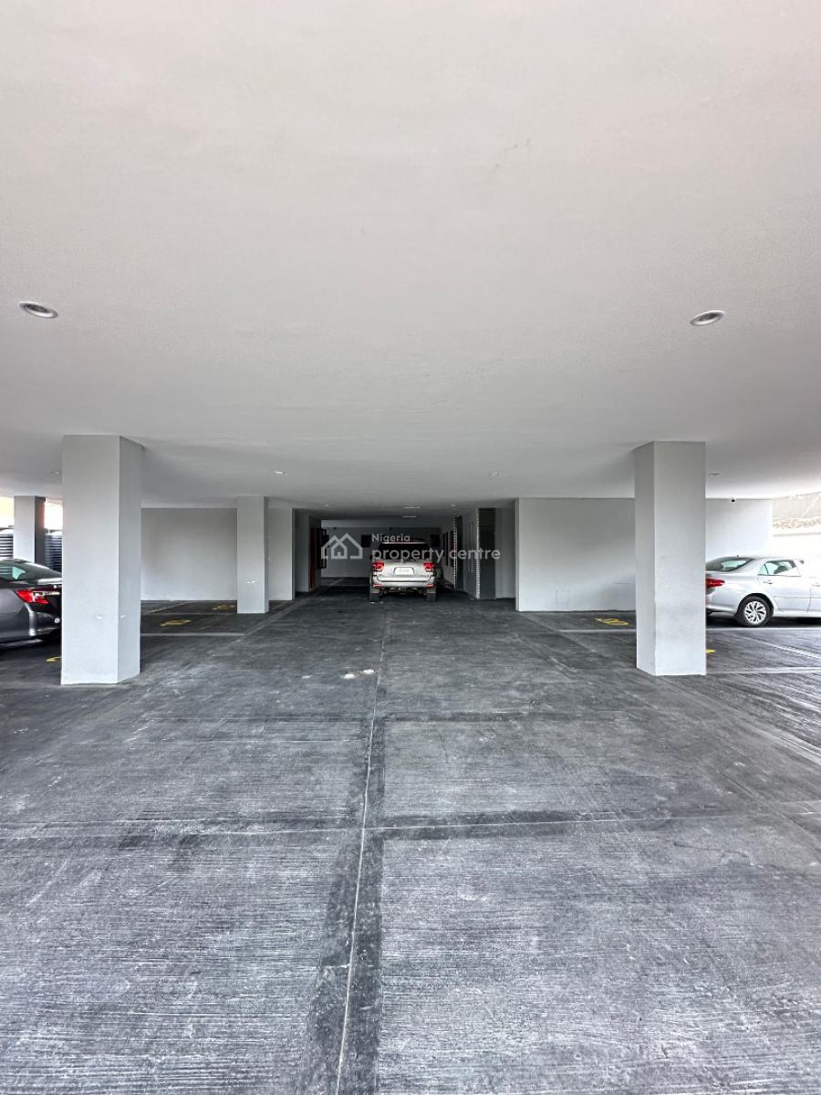 Spacious 3 Bedroom Apartment with Pool, Elevator and Gym., Lekki Phase 1, Lekki, Lagos, Flat / Apartment for Sale