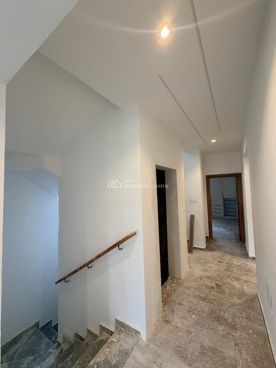 4 Bedroom Penthouse with Bq, Basement and Elevator, Kolapo Ishola Gra, Akobo, Ibadan, Oyo, Detached Duplex for Sale