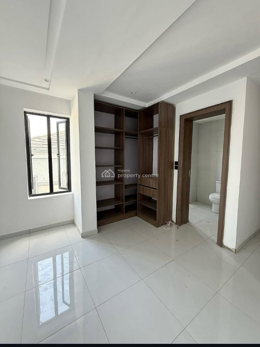 2 Bedroom Apartment, Ikate, Lekki, Lagos, Block of Flats for Sale