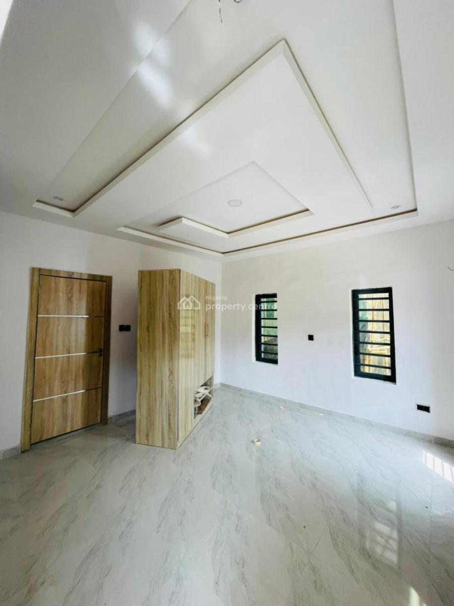 Luxury 3 Bedroom Duplex with Excellent Facilities, Vill Estate, Ikota, Lekki, Lagos, Terraced Duplex for Rent