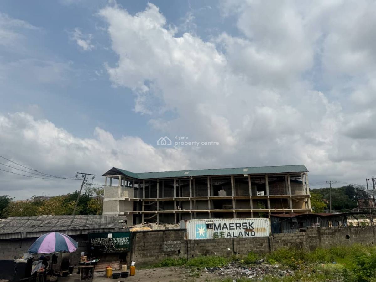 Commercial Mall, Festac City Mall, Amuwo Odofin, Lagos, Plaza / Complex / Mall for Sale