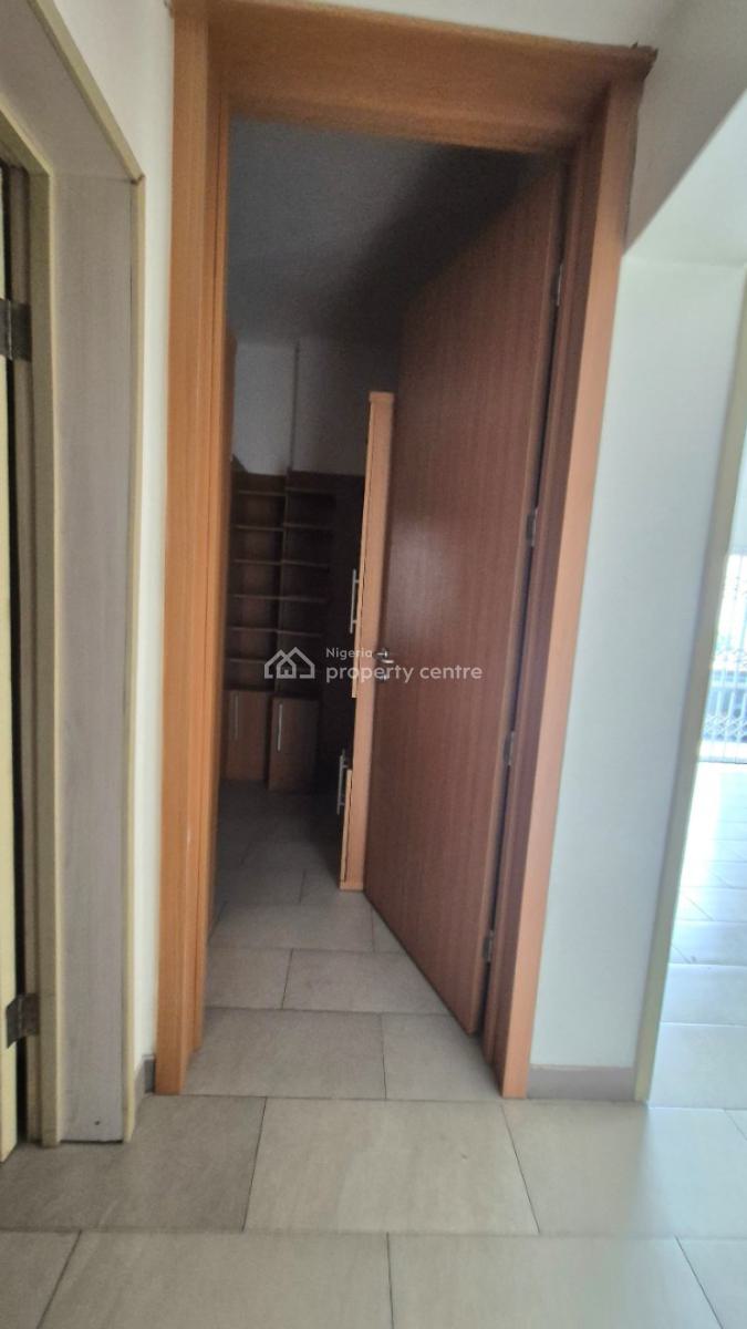 3 Bedroom Flat with Bq, Ikeja Gra, Ikeja, Lagos, Flat / Apartment for Rent