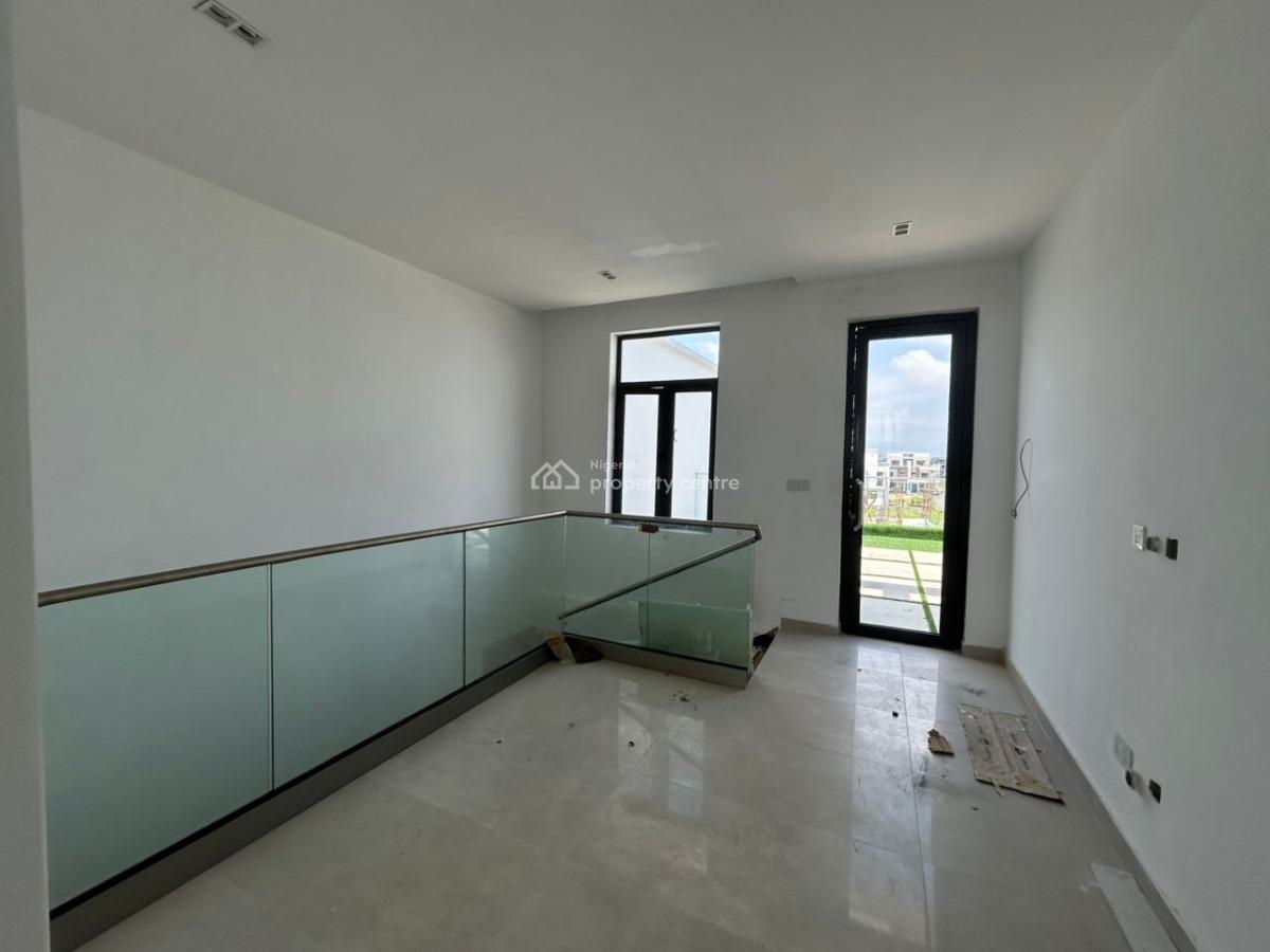 Exquisitely Finished 5 Bedroom Semi-detached  Duplex + Bq & Pool, Cowrie Creek Estate, Ikate, Lekki, Lagos, Semi-detached Duplex for Sale