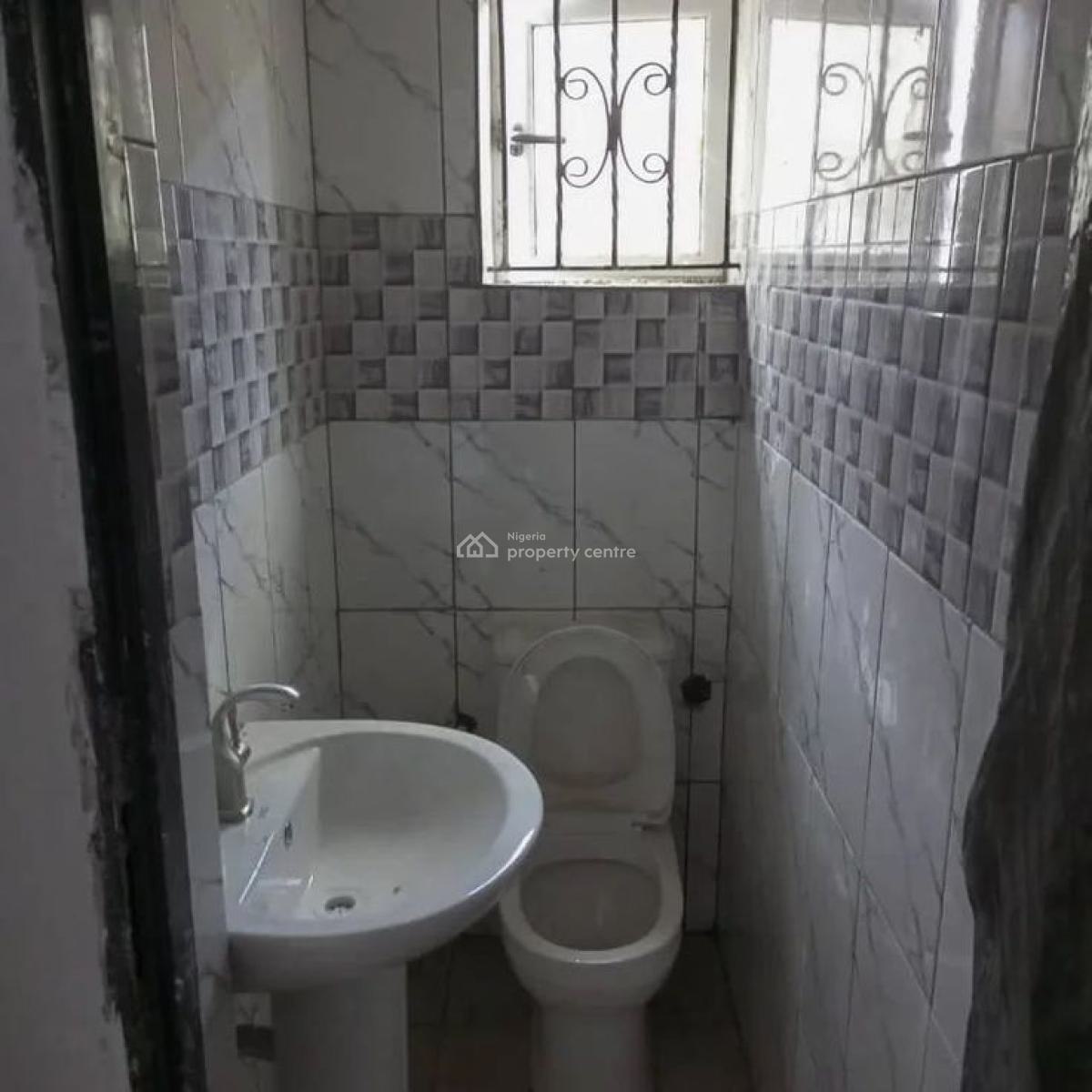 Spacious Studio Apartment in a Shared Apartment, Sangotedo, Ajah, Lagos, Self Contain (single Rooms) for Rent