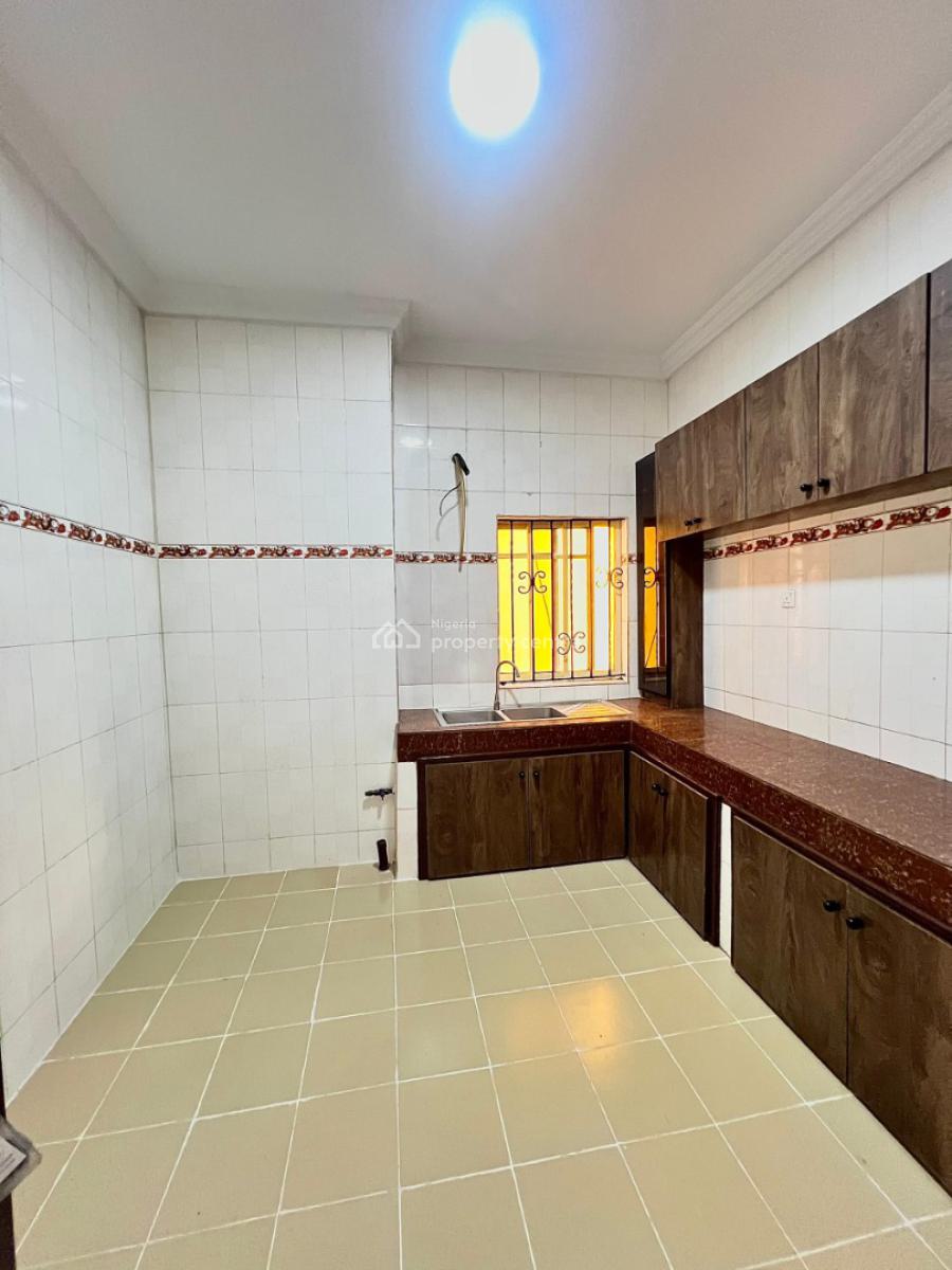 2 Bedroom Apartment (second Floor) in a Secure Gated Estate., Oniru, Victoria Island (vi), Lagos, Flat / Apartment for Rent