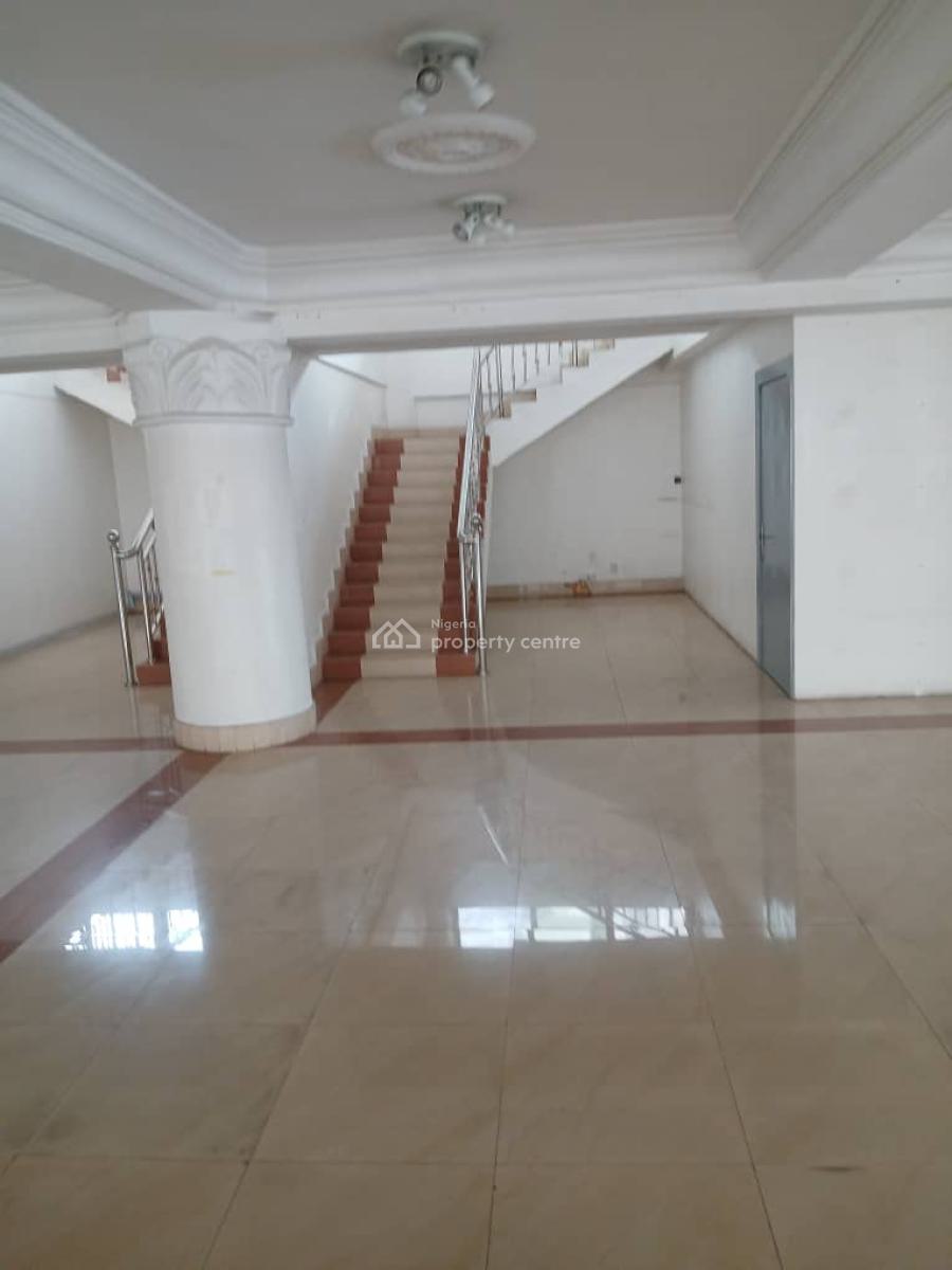 Office Space Measuring 1000sqm, Adeyemo Alakija, Victoria Island (vi), Lagos, Office Space for Rent