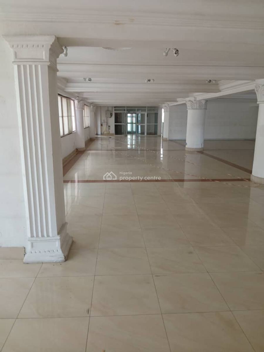 Office Space Measuring 1000sqm, Adeyemo Alakija, Victoria Island (vi), Lagos, Office Space for Rent