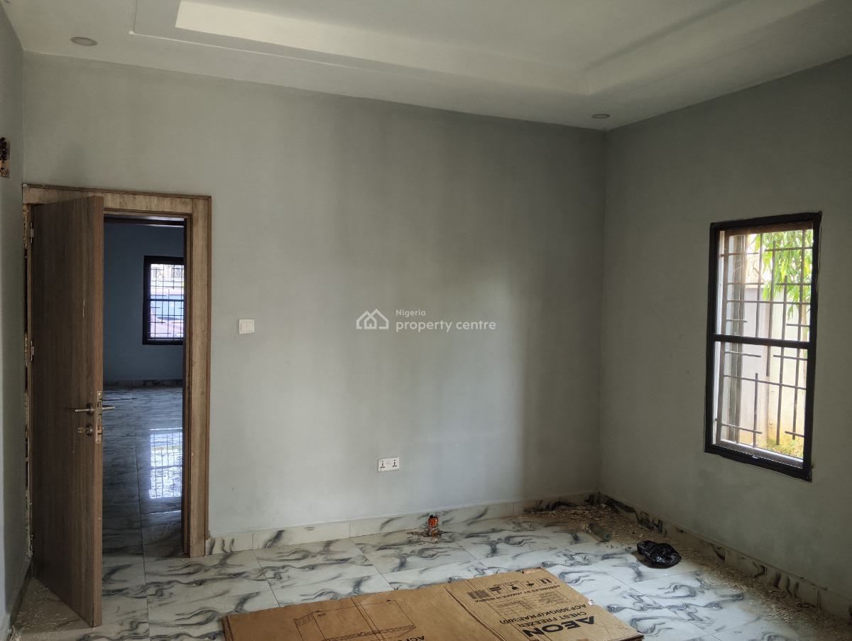 Renovated 3 Bedrooms Flat, Alaja Amodou Shola Street, Durumi, Abuja, Flat / Apartment for Rent