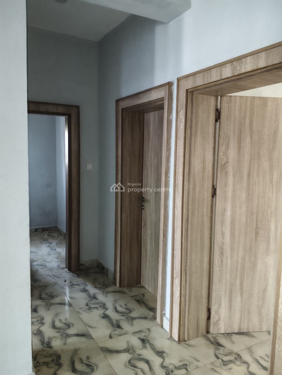 Renovated 3 Bedrooms Flat, Alaja Amodou Shola Street, Durumi, Abuja, Flat / Apartment for Rent