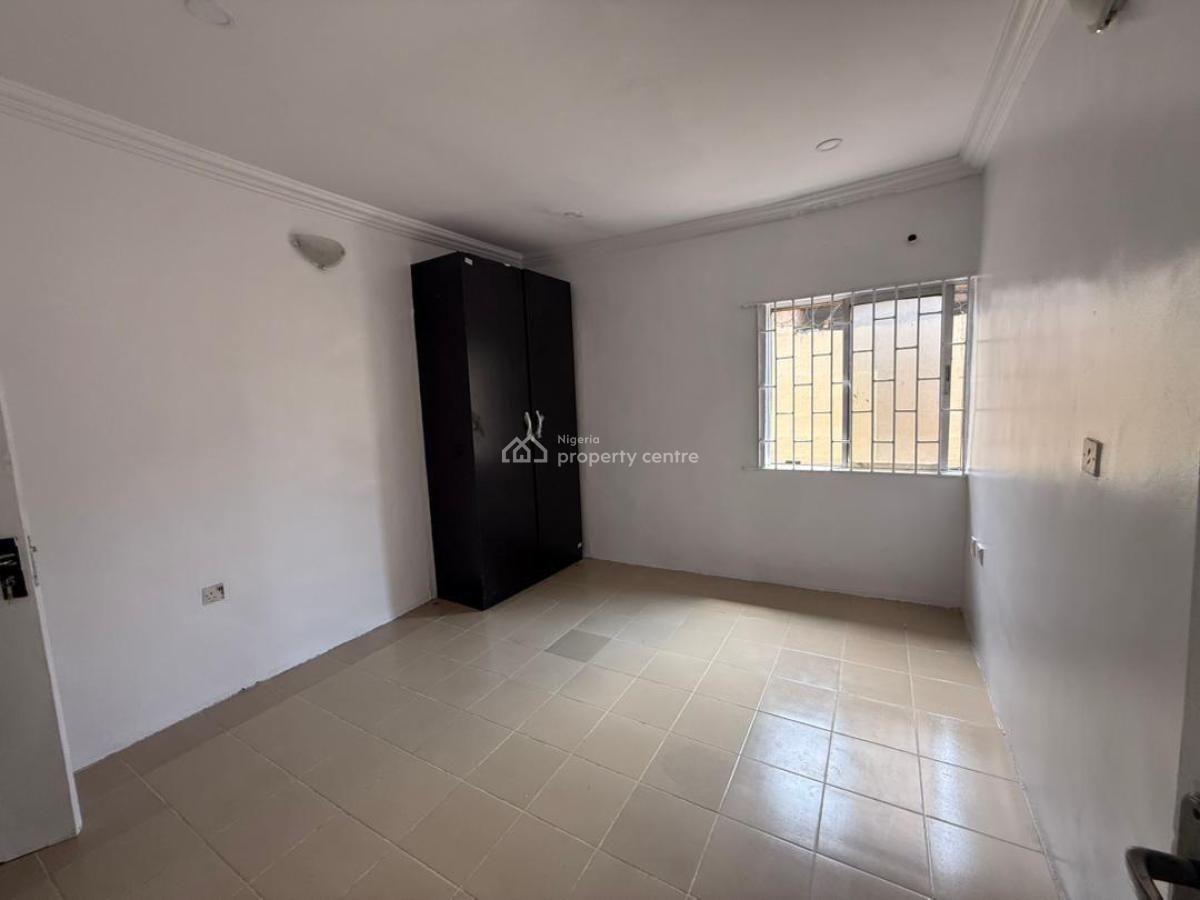 Beautiful Spacious Standard 3 Bedrooms Bungalow in a Secured Estate, Abraham Adesanya, Ajah, Lagos, Detached Bungalow for Rent