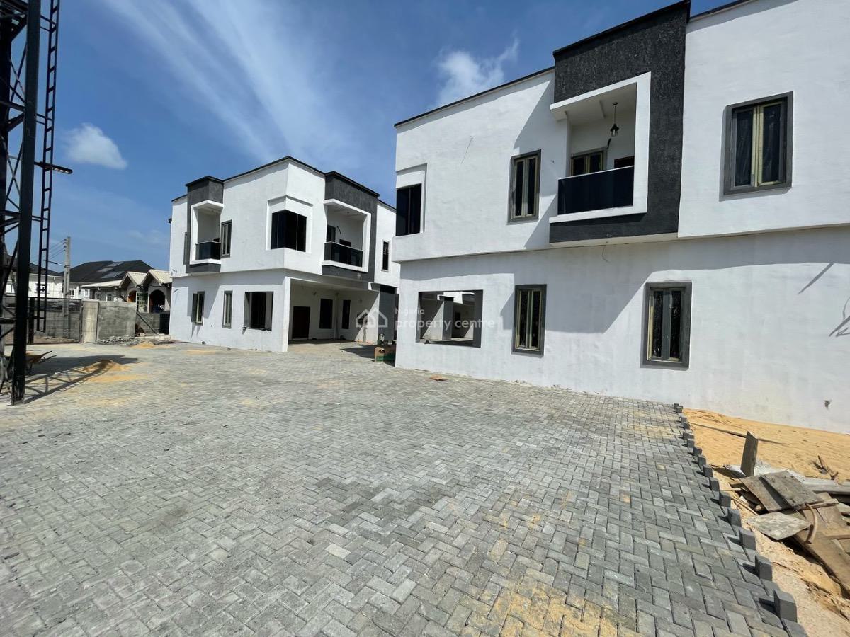 Distress Spacious 4 Bedroom Terrace Duplex, Ajah, Lagos, Terraced Duplex for Sale