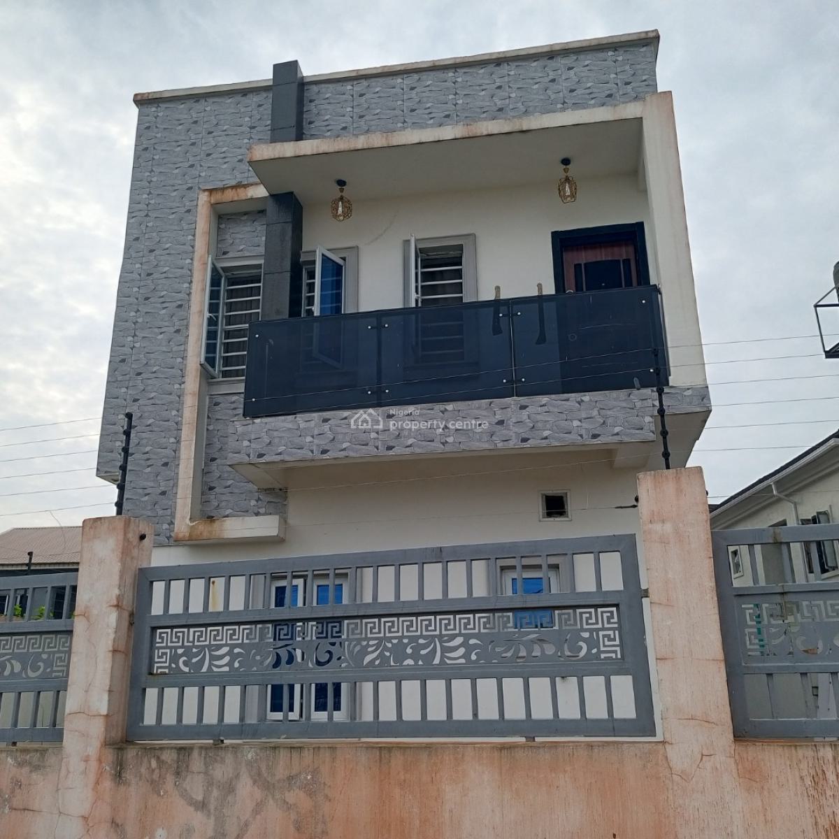 2 Bedroom Apartment, Sliver Point Estate, Badore, Ajah, Lagos, Flat / Apartment for Rent