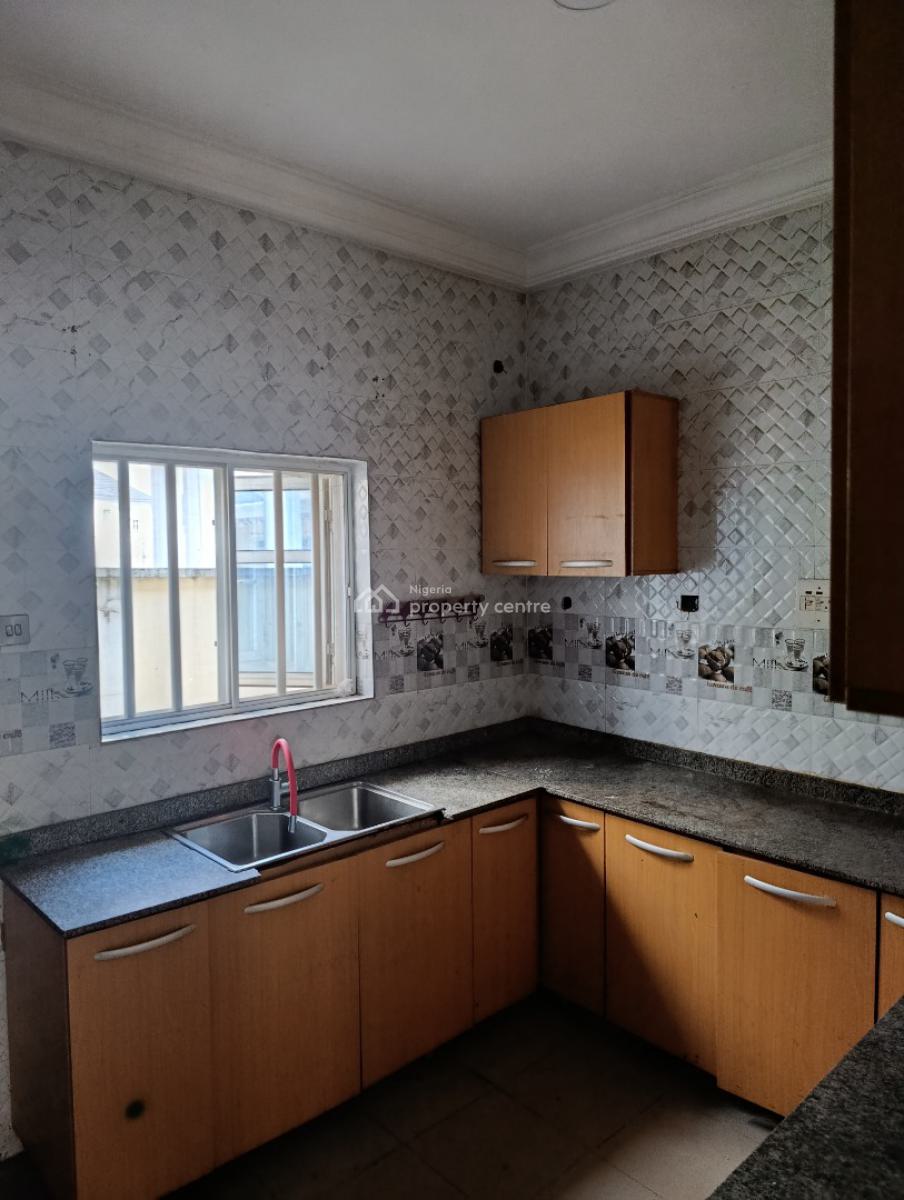 3 Bedroom Self Compound Bungalow, Kolapo Isola Gra, Akobo, Ibadan, Oyo, Detached Bungalow for Rent